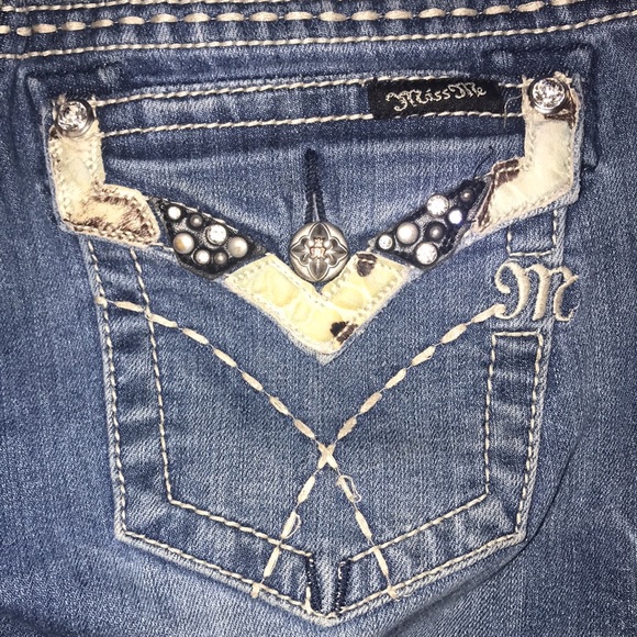 Miss me jeans unique cute bling  cow print flap pockets size 28 - Picture 3 of 16